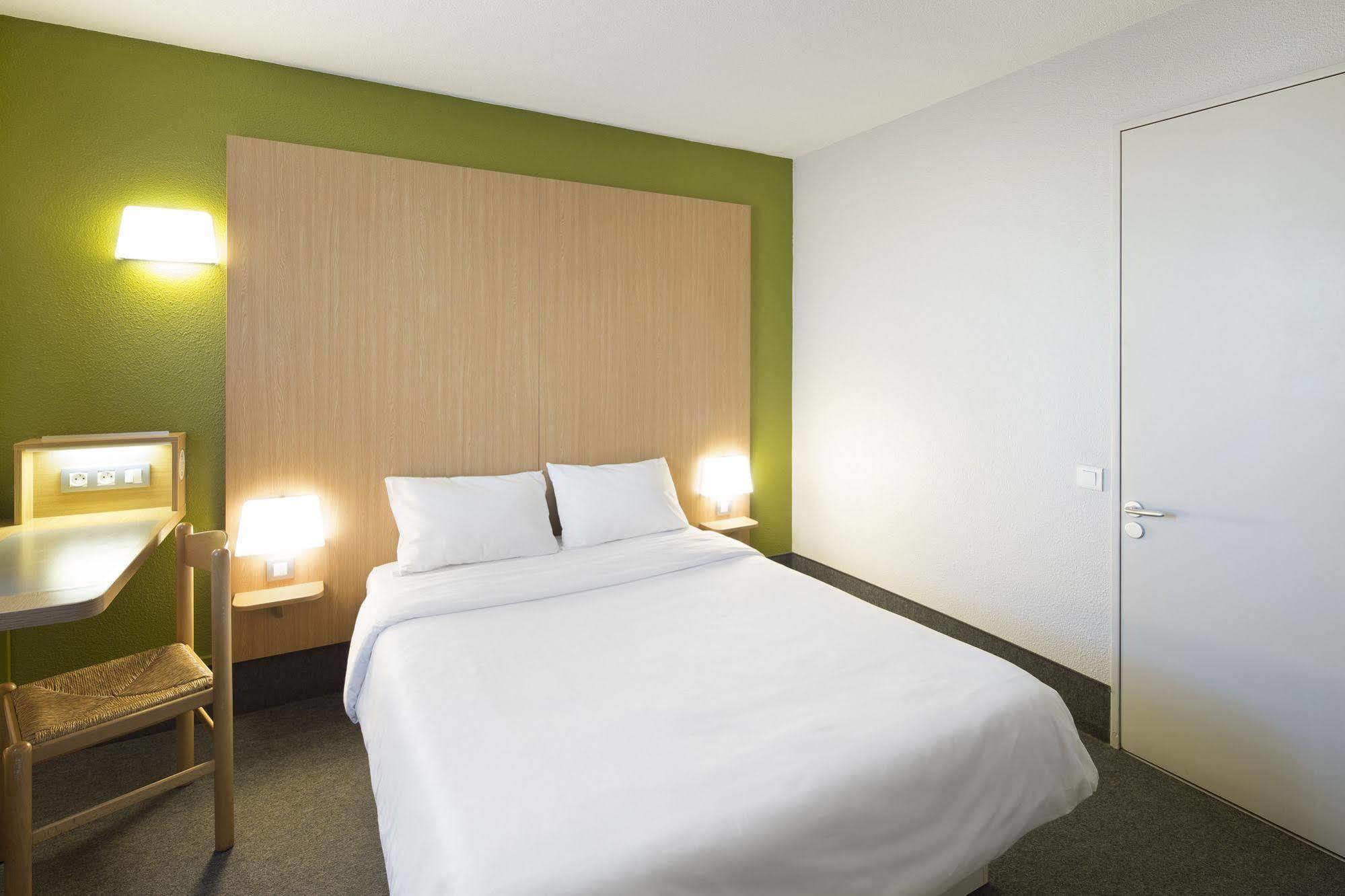 B&B Hotel Nantes Parc Expos La Chapelle Εξωτερικό φωτογραφία